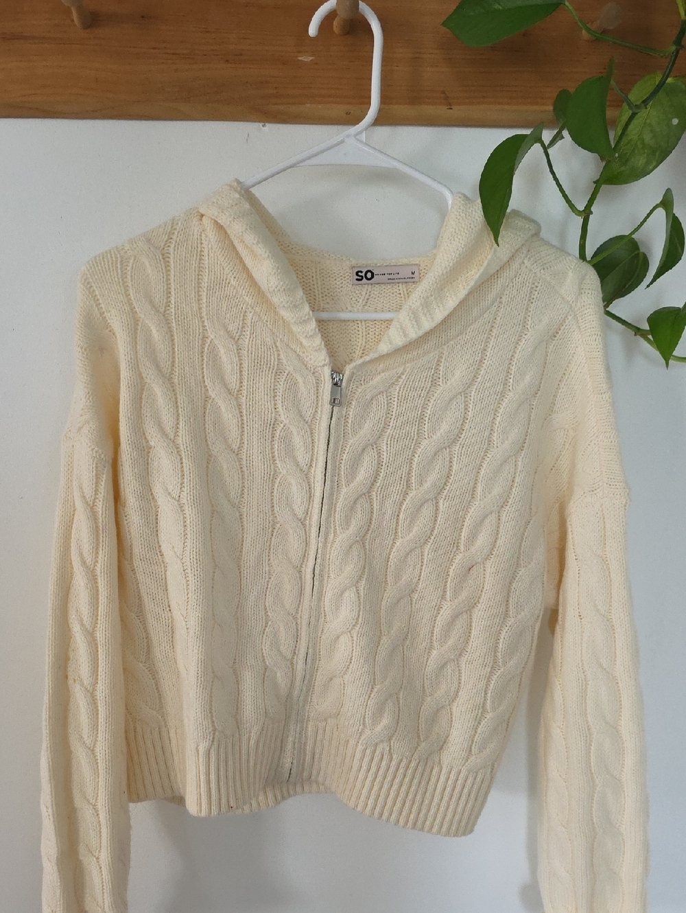 SO Cream Cable-Knit Zip Hoodie